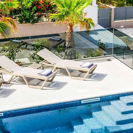 Seashell Deluxe I Villa